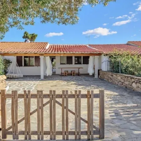 Dom wakacyjny Beachfront Bliss, Villa Ambra *