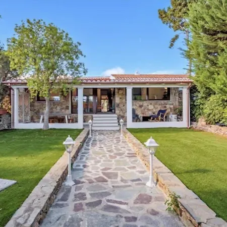 Holiday home Private Villa In San Teodoro, 50 Metres From The Beach